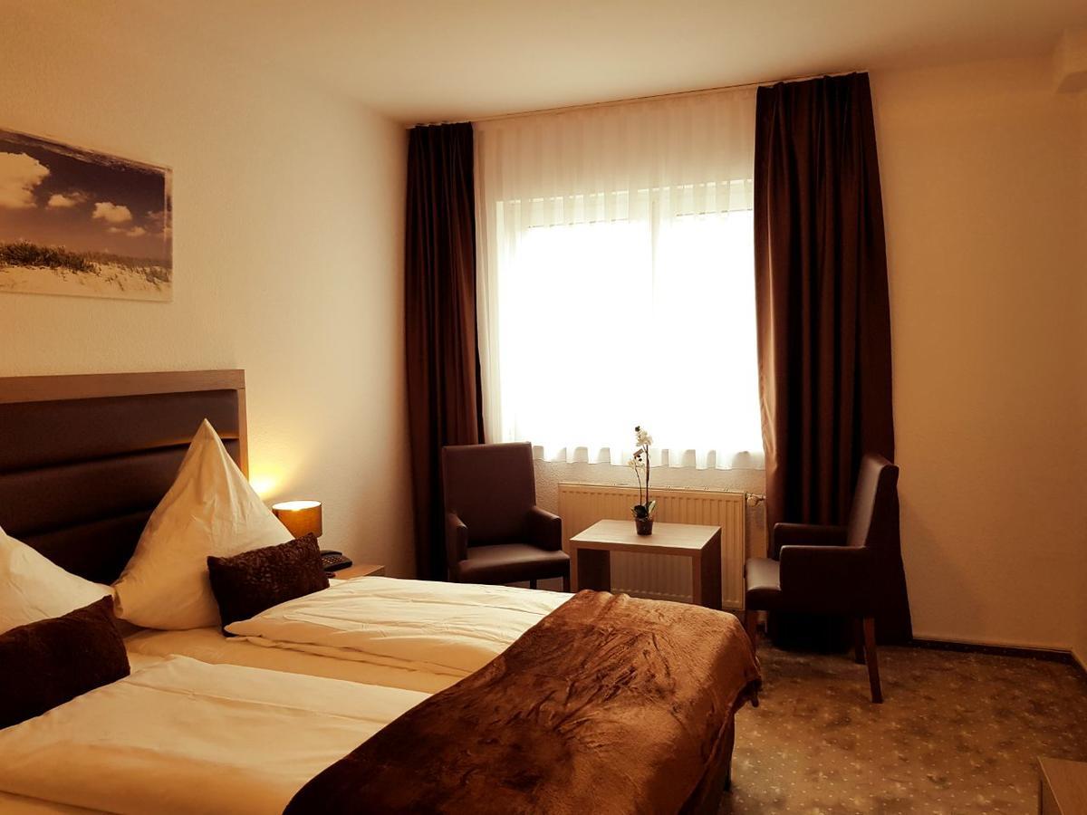 Hotel Dormir Moers Dış mekan fotoğraf